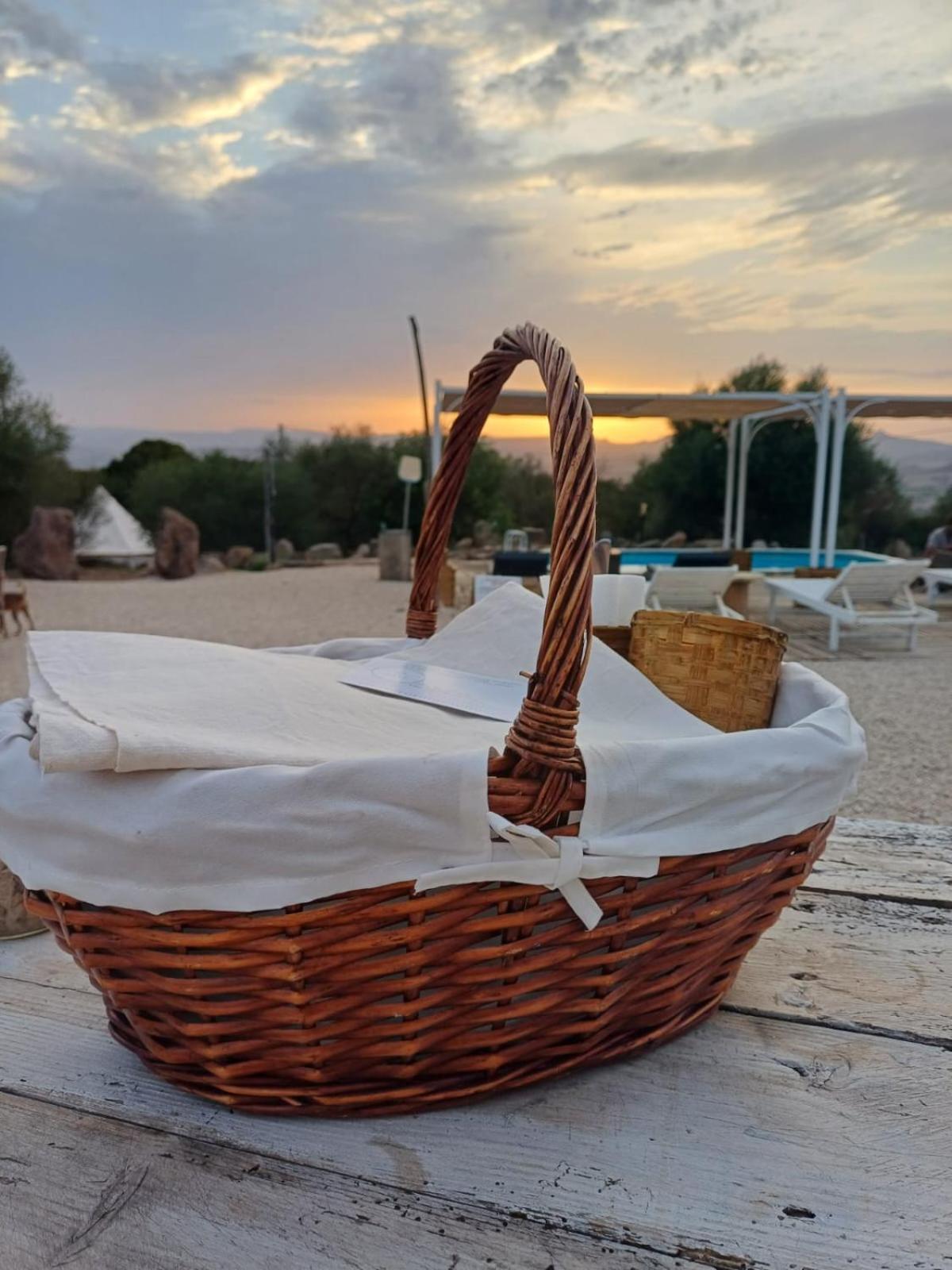 فندق Pasare Glamping_Anglonaruralexperience Perfugas المظهر الخارجي الصورة